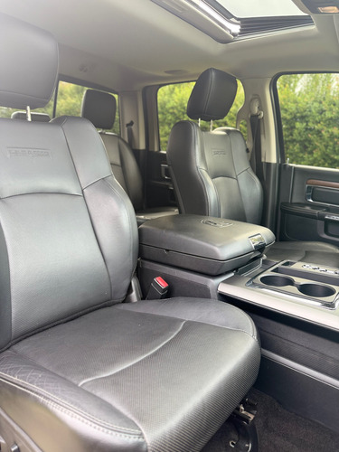 RAM 1500 5.7 Laramie Atx V8