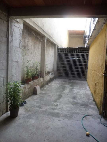 Imagen 17 de 17 de Edificio Av. Casanova, Urb. San Isidro, Maracay Aragua