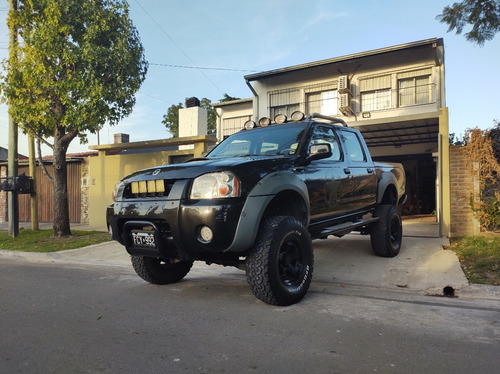 Nissan Frontier 2.8 D/c 4x4 Se (cuero)