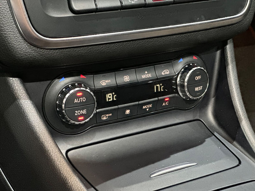 Mercedes-Benz Classe GLA 250 Sport 2.0 TB 16V 4x2 211cv Aut.