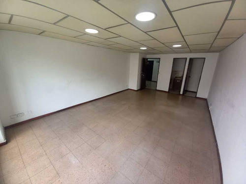 Arriendo Oficina Centro Manizales