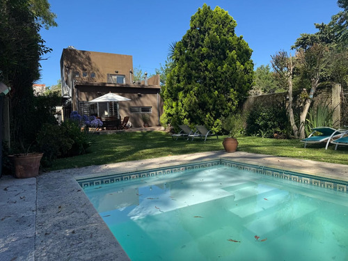 Apta Credito-casa En Parque Leloircon Pileta,parrilla Y Más