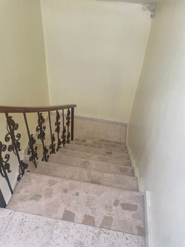 Vendo Hermosa Casa De Dos Niveles En Alma Rosa I