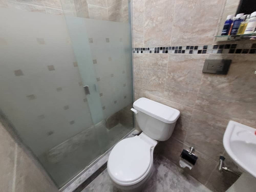 Townhouse En Venta En Urbanización Tazajal, Res. Villa Florencia