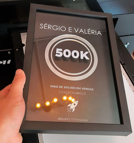 Placa De Premiação Mentorado Aluno Faturamento 3d Com Caixa 