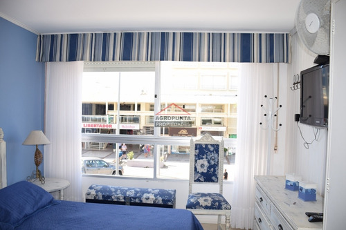 Apartamento En Península 2 Dormitorios - Ref: 5187