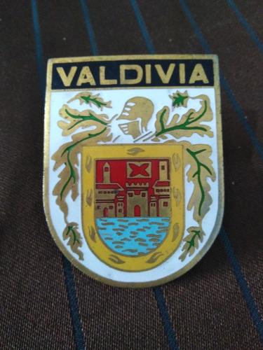 Escudo De Valdivia Esmaltada