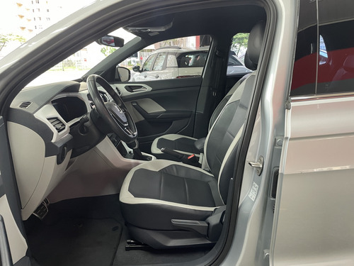 Volkswagen T-Cross 1.4 250 TSI TOTAL FLEX HIGHLINE AUTOMÁTICO