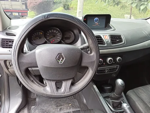 Renault Fluence 1.6 Confort
