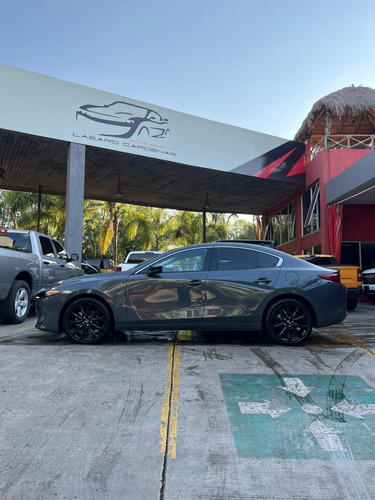 Mazda Mazda 3 2.5T Signature Sedan At