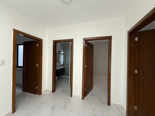 Renta Hermosa Casa 350m2 Recién Remodelada- Aristóteles Polanco Cdmx