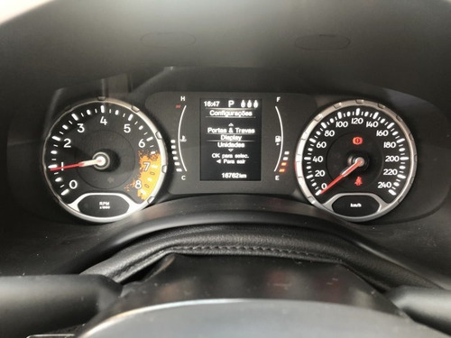 Renegade 1.8 16v Flex Sport 4p Automático