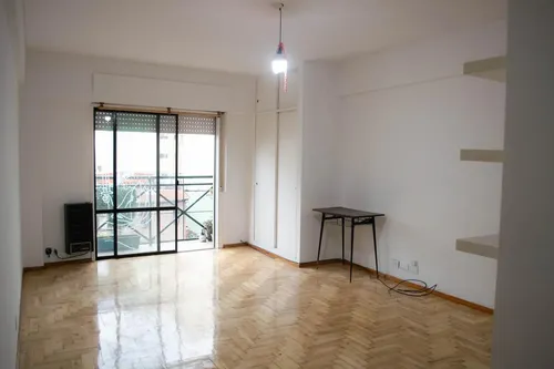 Departamento En Almagro - Ideal Renta