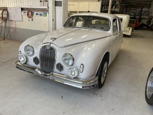 Jaguar Mk I 1959 Reconstruido