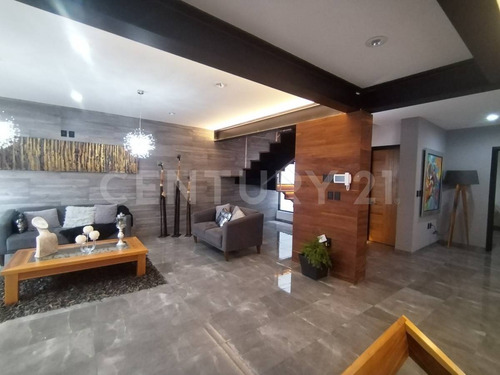 Casa Moderna Con Acabados De Lujo En Ejido Guadalupe Victoria, Oaxaca