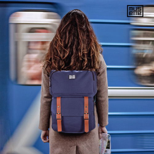 Mochila Ejecutiva Azul para Laptop 15.6” Reforzada Impermeable con Puerto USB