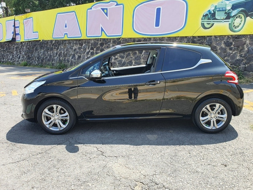 Imagen 3 de 15 de Peugeot 208 2015 1.6 Féline Nav At