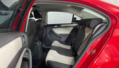 Imagen 10 de 15 de 122846 - Volkswagen Jetta 2016 Con Garantía