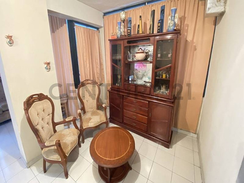 Pent House En Venta Edificio Flamingo Suites Sector Colinas Del Neveri Barcelona