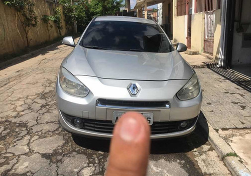 Renault Fluence 2013 2.0 Dynamique Hi-flex 4p