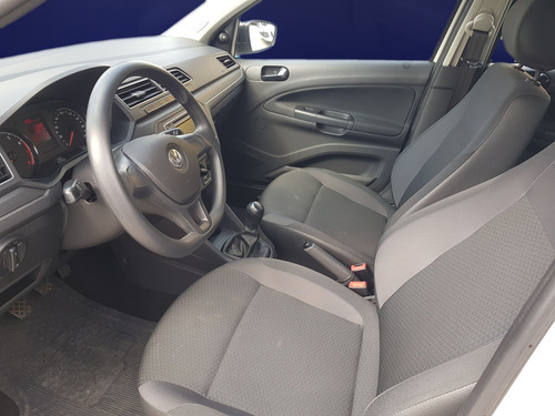Volkswagen Voyage 1.0 MPI (Flex)