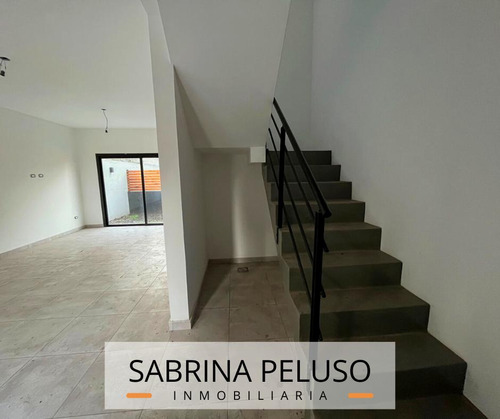 Venta Duplex Ituzaingo