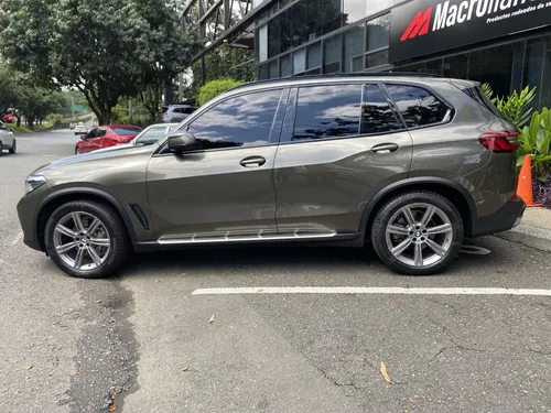BMW X5 3.0 Xdrive 40I At