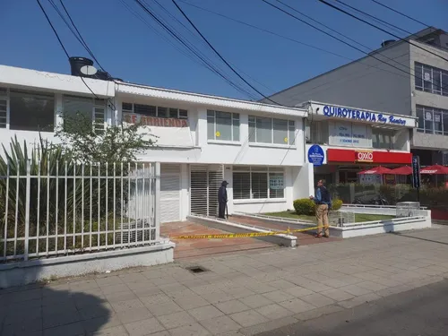 Casa-local En Arriendo/venta En Bogotá. Cod A364