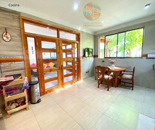 Casa En La Florida, 1000 M2 De Terreno, 350 M2 Construidos.