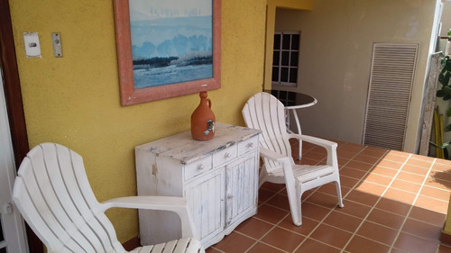 Imagen 6 de 10 de Casa De 10 Habitaciones, Ideal Para Posada. Ubicada En La Urbanización Playa El Ángel, Isla De Margarita #2735