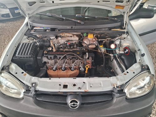 Chevrolet Corsa 1.6 MPFI ST CS PICK-UP 8V GASOLINA 2P MANUAL