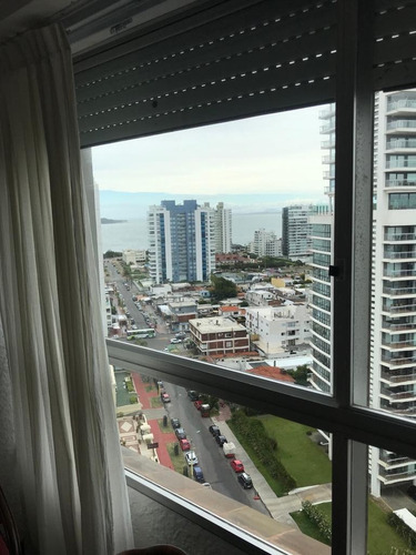 Imagen 1 de 14 de Alquiler Apartamento En Punta Del Este, Parada 2 Playa Brava