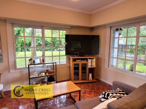Venta Hermosa Casa Con Dos Lotes Pileta Gas Natural San Bernardo