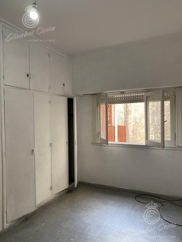 Imagen 3 de 10 de Departamento De 2 Ambientes A 1 Cuadra De Estacion Lanus
