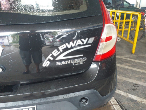 Renault Stepway Año 2013 Con Gnc 2 Tubos Y Cuero