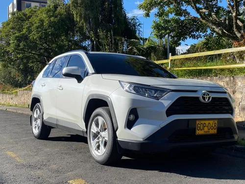 Toyota RAV4 2.0 Xle 4X2 Cvt