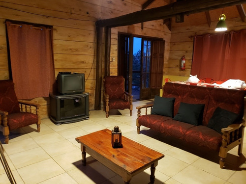 Imagen 6 de 14 de Alquilo Cabaña Villa Serrana Lago Azul