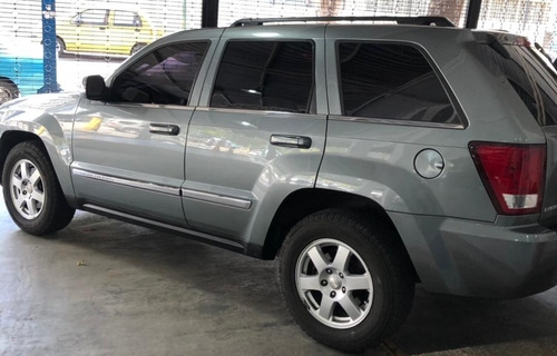 Jeep Grand Cherokee Limited 4x2