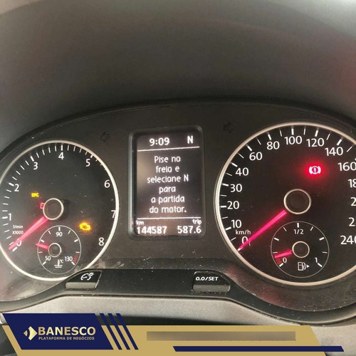 Imagem 7 de 7 de Volkswagen Crossfox 1.6 Mi Total Flex 8v 5p Flex 2014