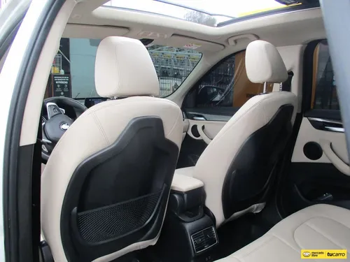 BMW X1 SDRIVE 20i 2000CC AT AA