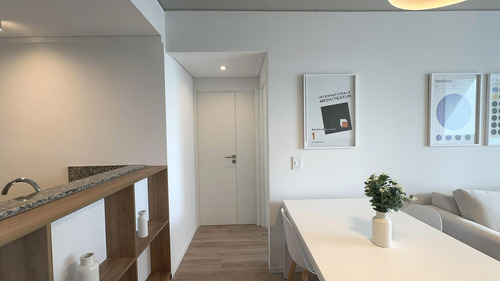 Departamento En Venta En San Telmo, A Estrenar, Luminoso Con Balcón Y Amenities.