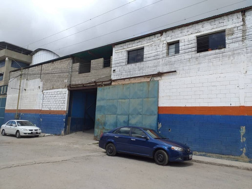 En Venta Galpón 1711m2 El Tambor, Los Teques. Daniela J