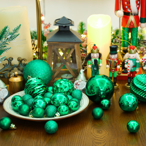 Juego De 24 Mini Esferas Inastillables Para Navidad Verde
