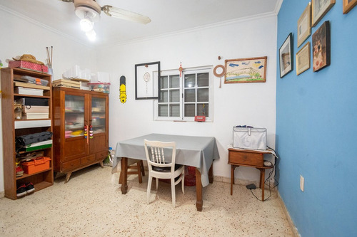 Se Vende Casa Interna Muy Grande En Barrio Roma