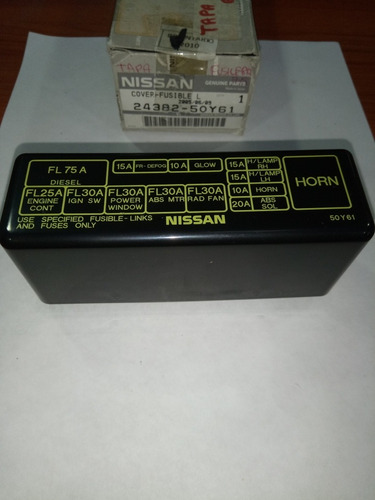 Tapa Fusilera Nissan Sentra B15