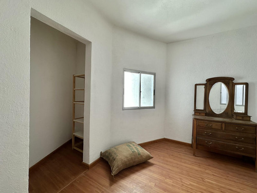 Apartamento En Alquiler Amoblado Parque Cordon Sur 1 Dorm.