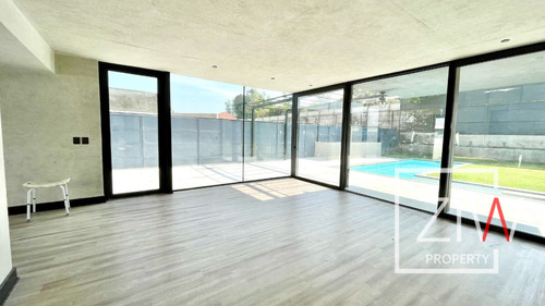 Nueva En Condominio La Dehesa 6d 8b 4est - Ziw Property