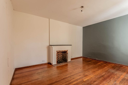 Ph De 3 Ambientes En Barrio Ingles - Caballito Sur