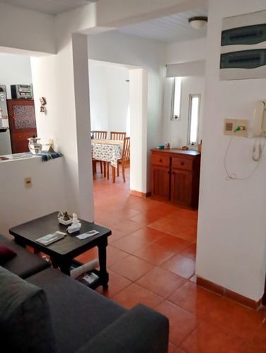 Dueño, Casa A 4 Cuadras De Antel Arena,2 Dormit. Usd 128.000