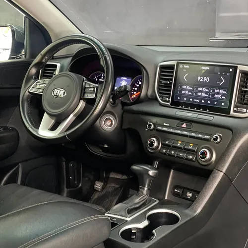 Kia Sportage Desire hybrid